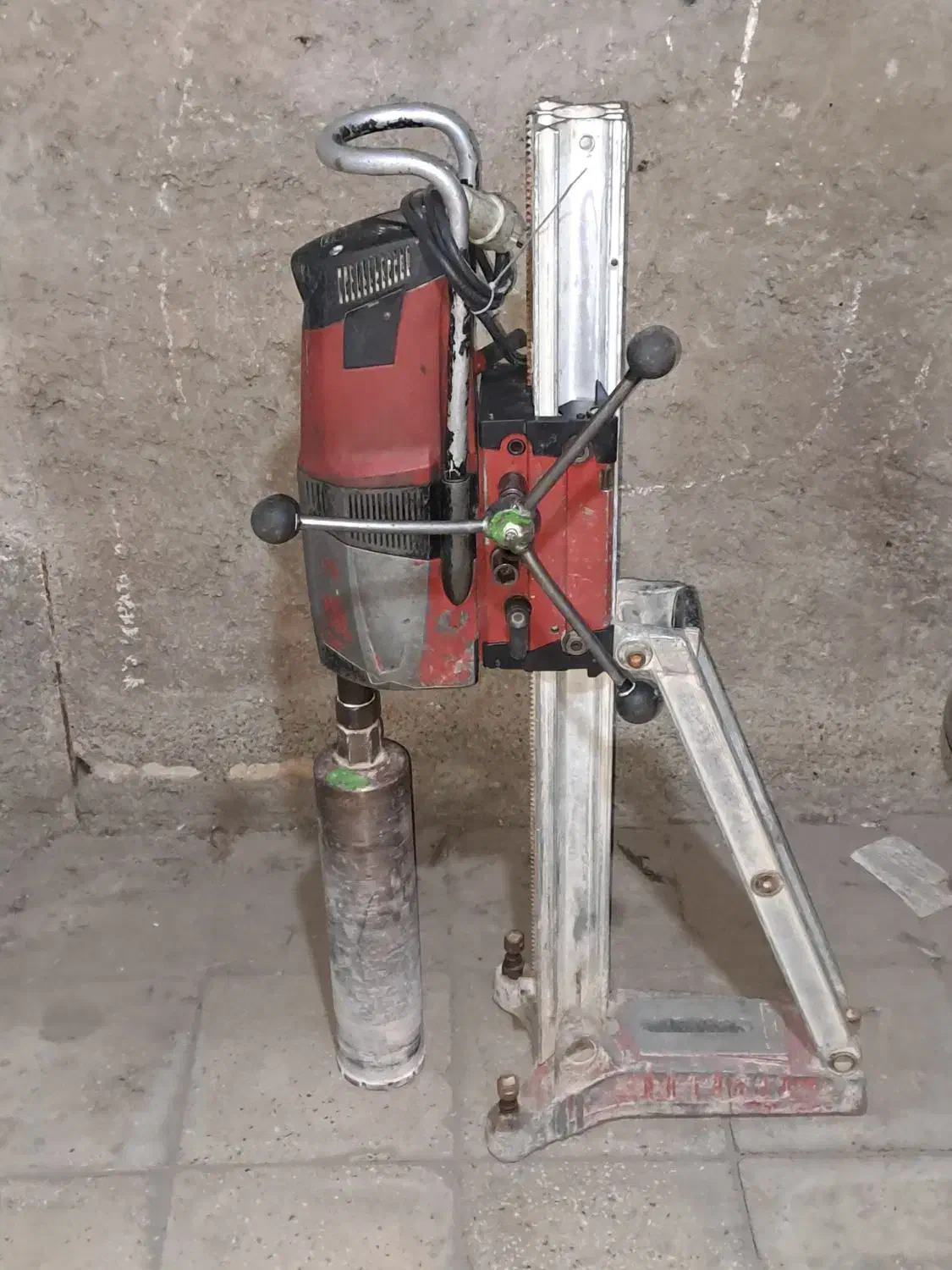 کرگیری و برش بتن سنتر برش|خدمات پیشه و مهارت|تهران, مسعودیه|دیوار