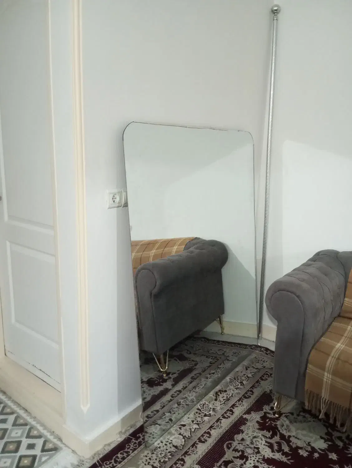 آینه قدی|آینه|اندیشه, شهرک صدف|دیوار