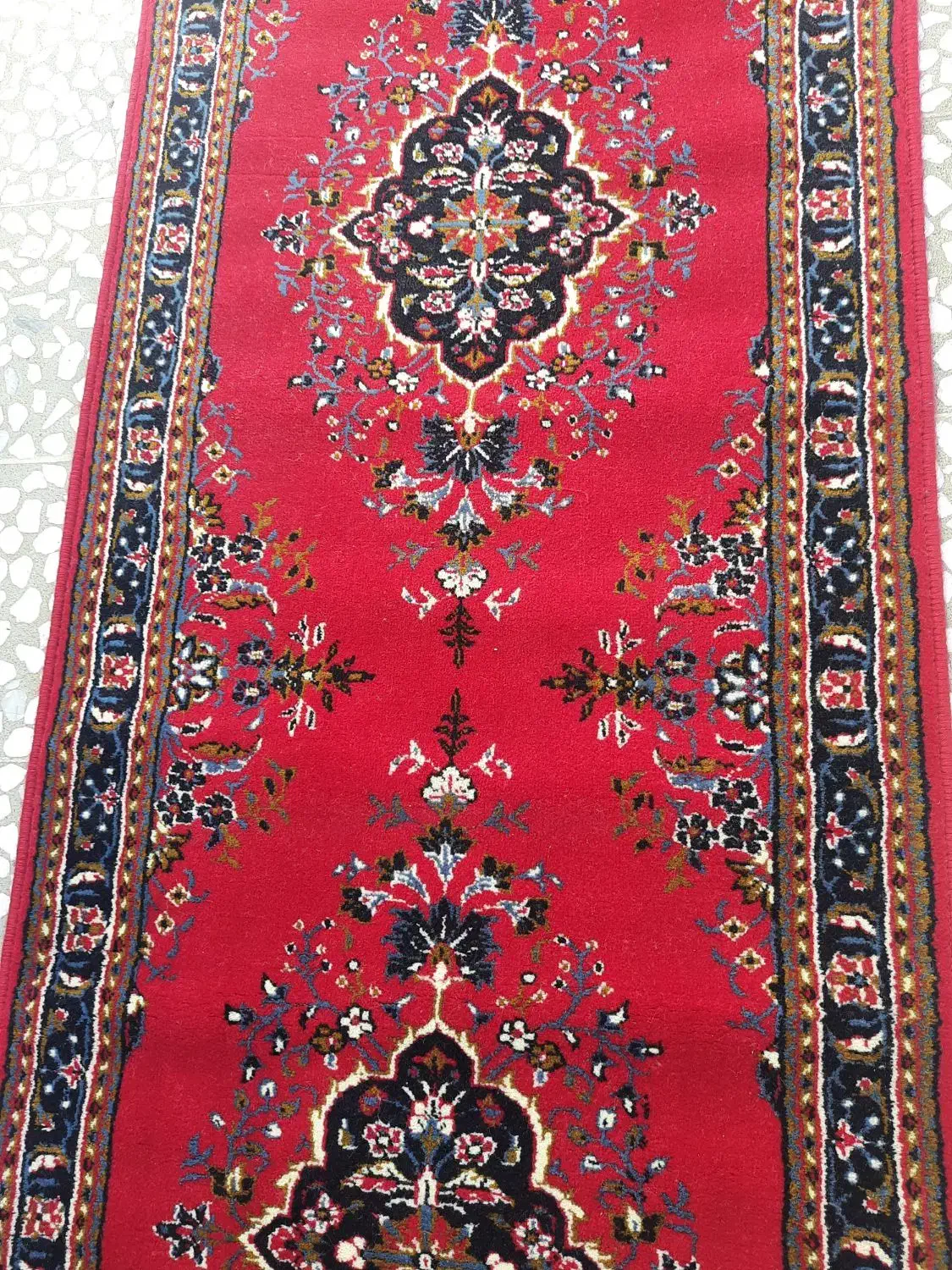 کناره فرش نو|فرش|خرم‌آباد, |دیوار