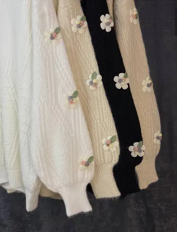 بافت مجلسی|لباس|مشهد, الهیه|دیوار