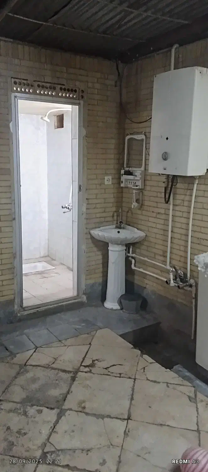 اجاره شبانه و کوتاه مدت سوییت|اجارهٔ کوتاه‌مدت آپارتمان و سوئیت|طبس, |دیوار