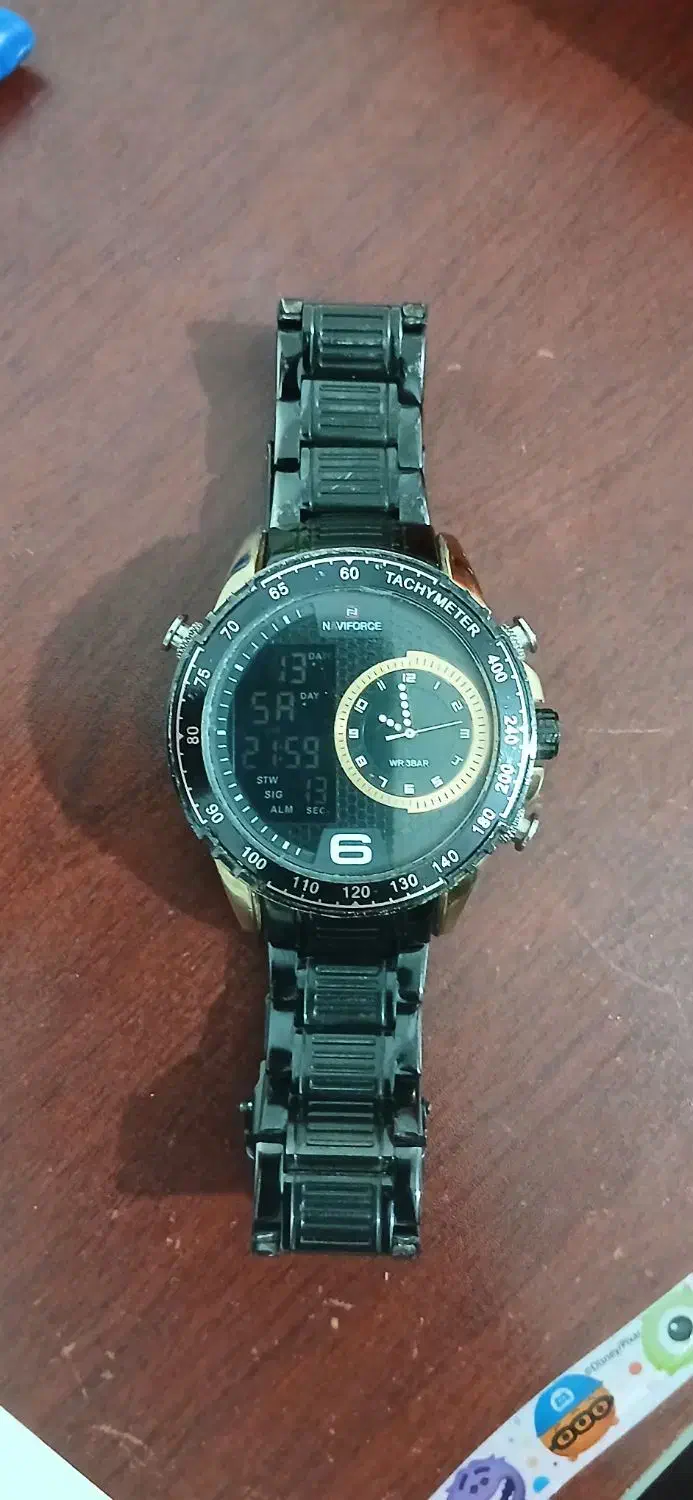 ساعت ناوی فورس اورجینال|ساعت|صدرا-فارس, فاز ۱|دیوار