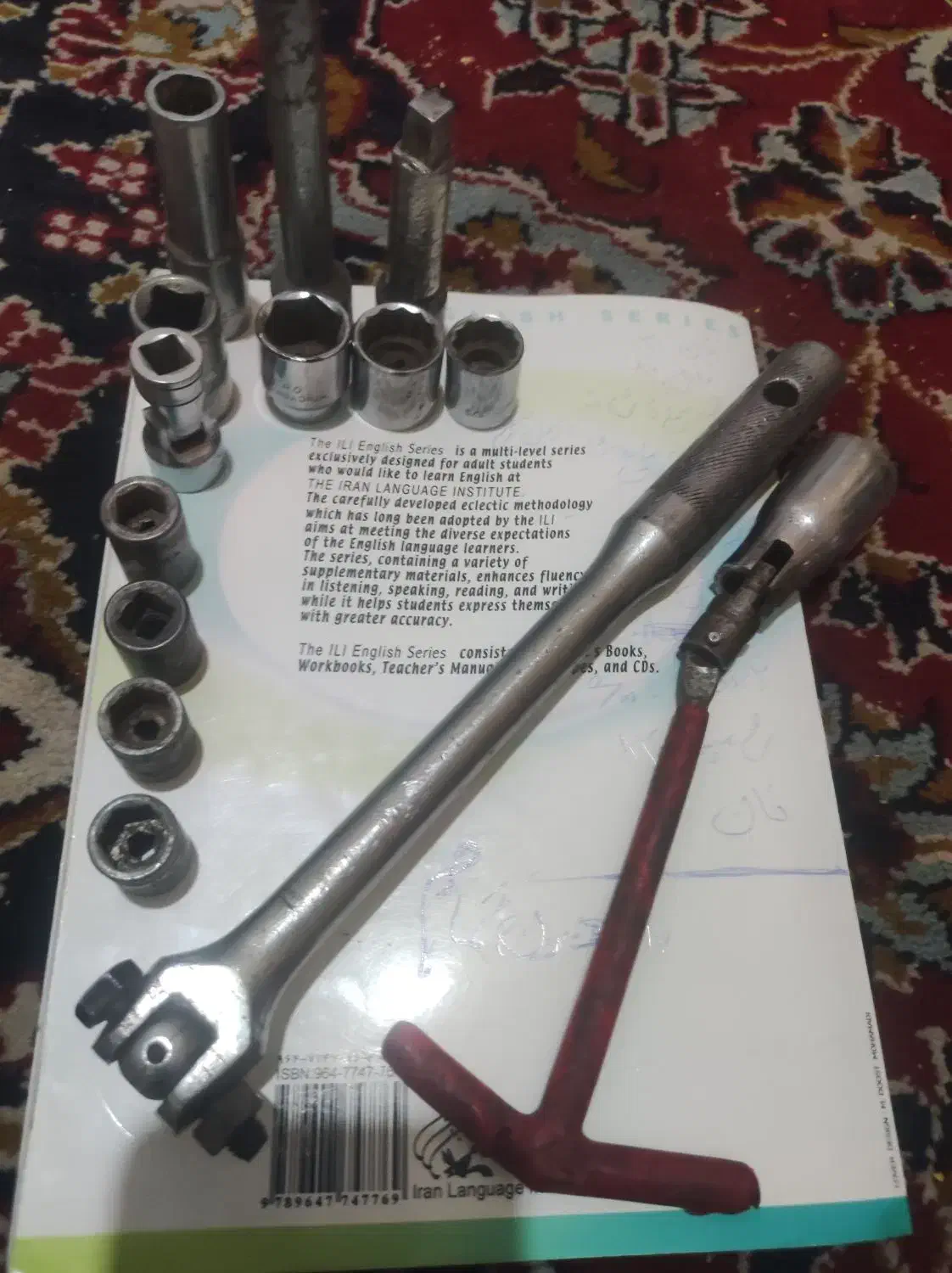 تعدادی اچاربکس ژاپنی  بادسته بکس|ابزارآلات|کرمان, |دیوار