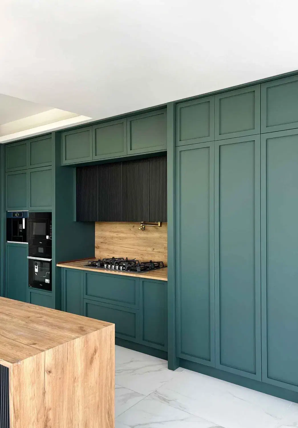 ساخت و اجرای تخصصی کابینت و تعمیرات مصنوعات چوبی|خدمات پیشه و مهارت|تهران, مرزداران|دیوار