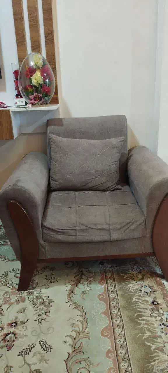 مبل راحتی 7نفره، 3سال کار کرد|مبلمان خانگی و میز عسلی|گالیکش, |دیوار