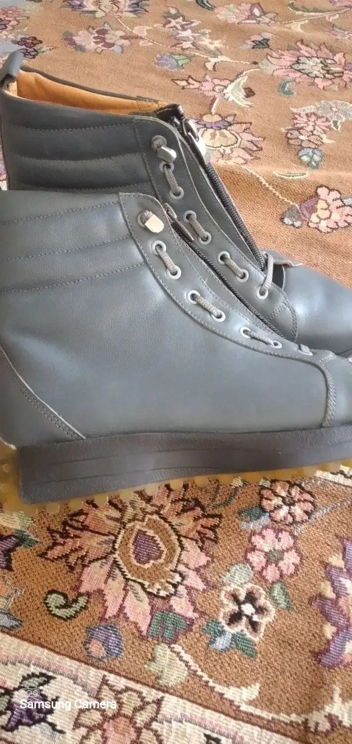 نیم بوت زنانه سایز۳۷|کیف، کفش، کمربند|خرم‌آباد, |دیوار