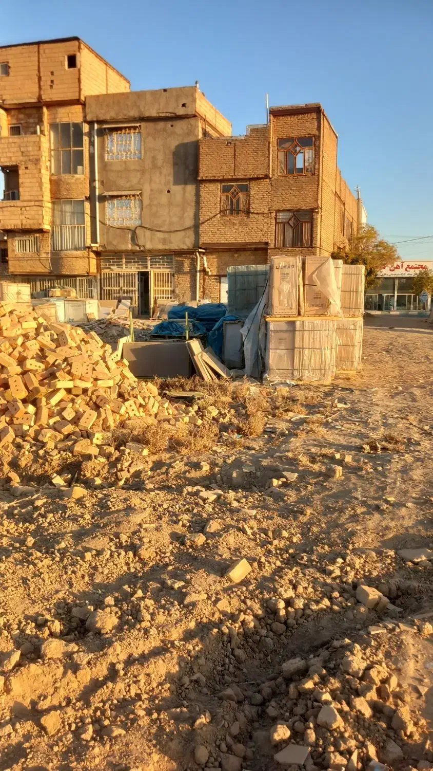 زمین فروشی|فروش زمین و ملک کلنگی|نیشابور, مبارکه|دیوار