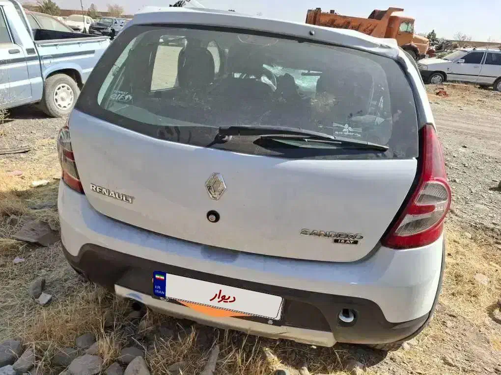 ماشین کم کار کارمندی تک برگ سند|خودرو سواری و وانت|مشهد, حرم مطهر رضوی|دیوار