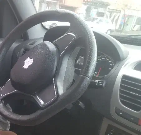 ساینا 1402|خودرو سواری و وانت|بیرجند, |دیوار