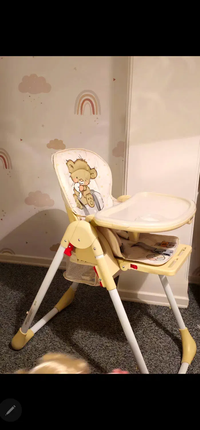 صندلی غذای کودک|تخت و صندلی بچه|شهریار, شهرک اداری تندگویان|دیوار