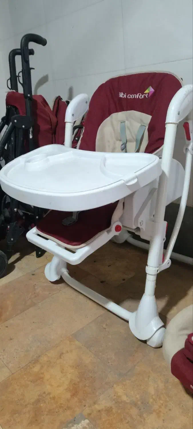 سیسمونی نوزاد جنس اصل خارجی(کالسکه.کریر غذاخوری .)|کالسکه و لوازم جانبی|خوی, |دیوار