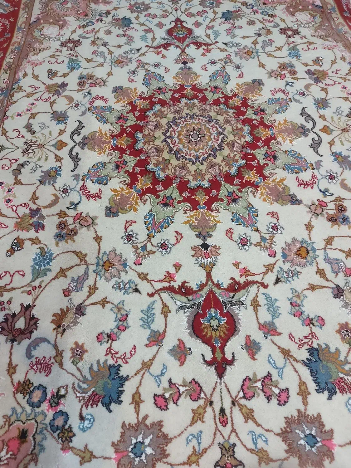 جفت فرش‌۹متری ۴۰ رج طرح‌اولیا تازه|فرش|تبریز, |دیوار