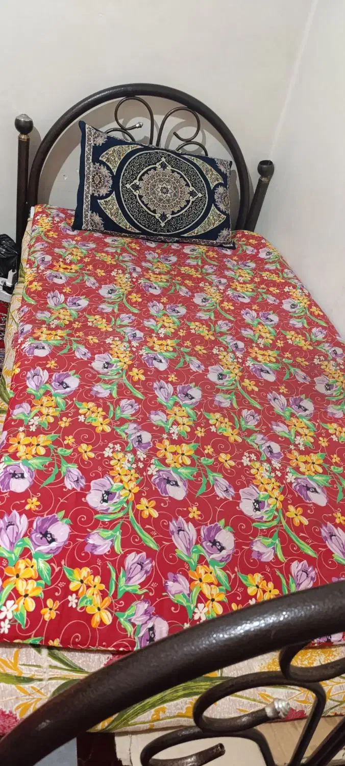 تخت یک نفره|تخت و سرویس خواب|بروجرد, |دیوار