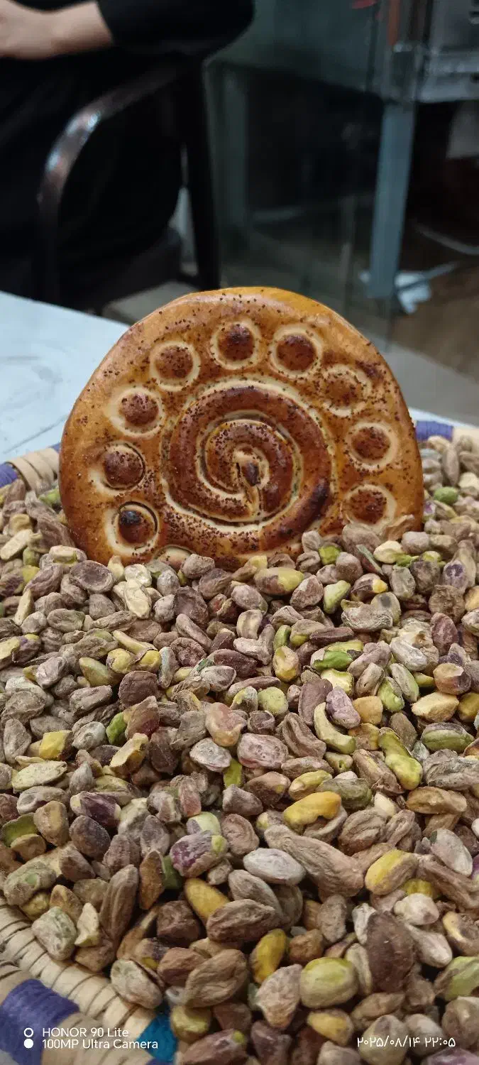 فروشنده خانم برای روز شب کار اقا واسه شب|استخدام خدمات فروشگاه و رستوران|فومن, |دیوار