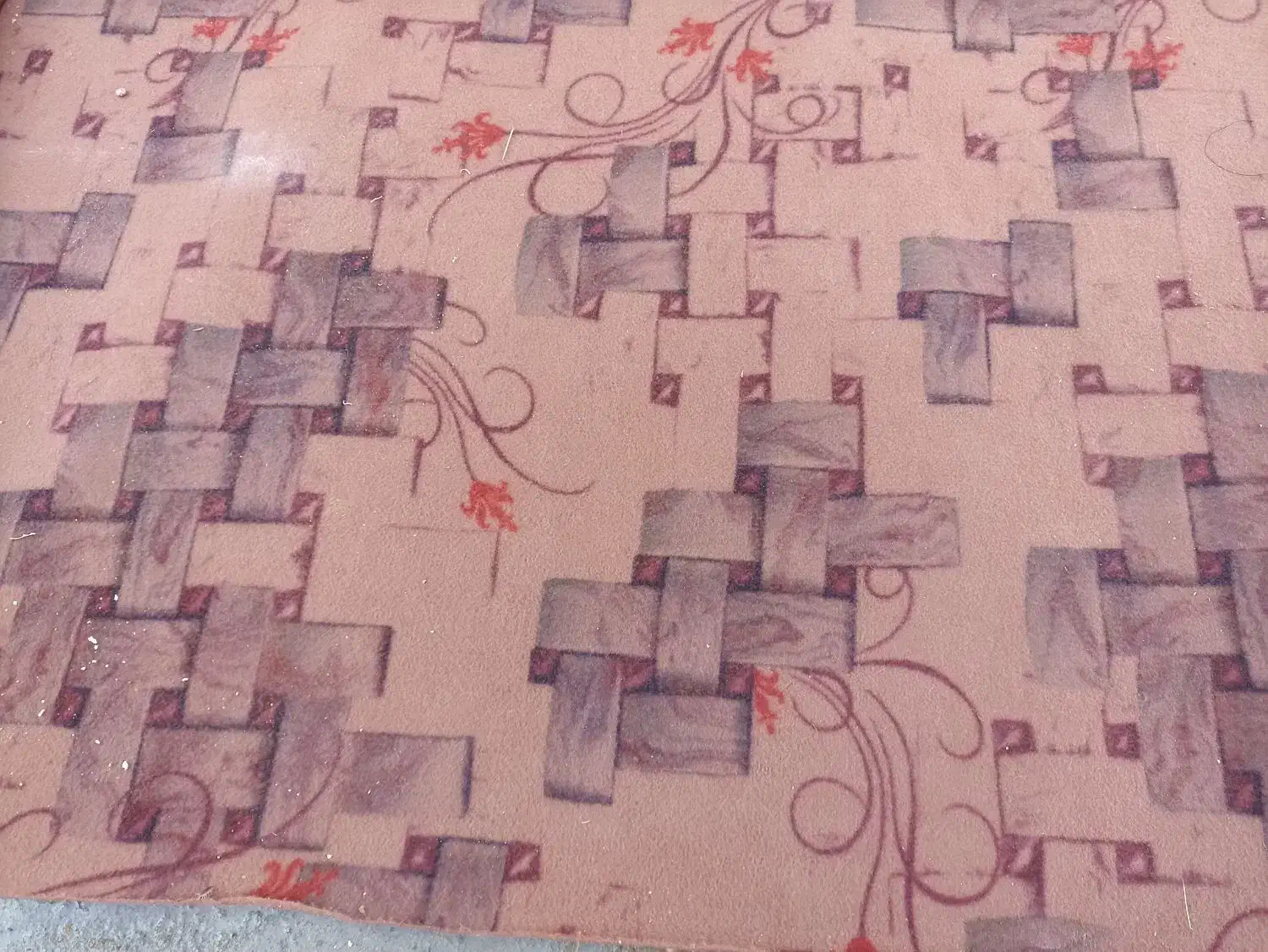 تعدادی وسایل منزل|موکت|چهاردولی, |دیوار