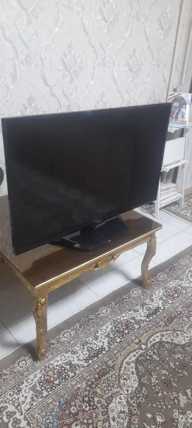 تلویزیون|تلویزیون و پروژکتور|محمدشهر, شهرک پیام (مهرالبرز)|دیوار