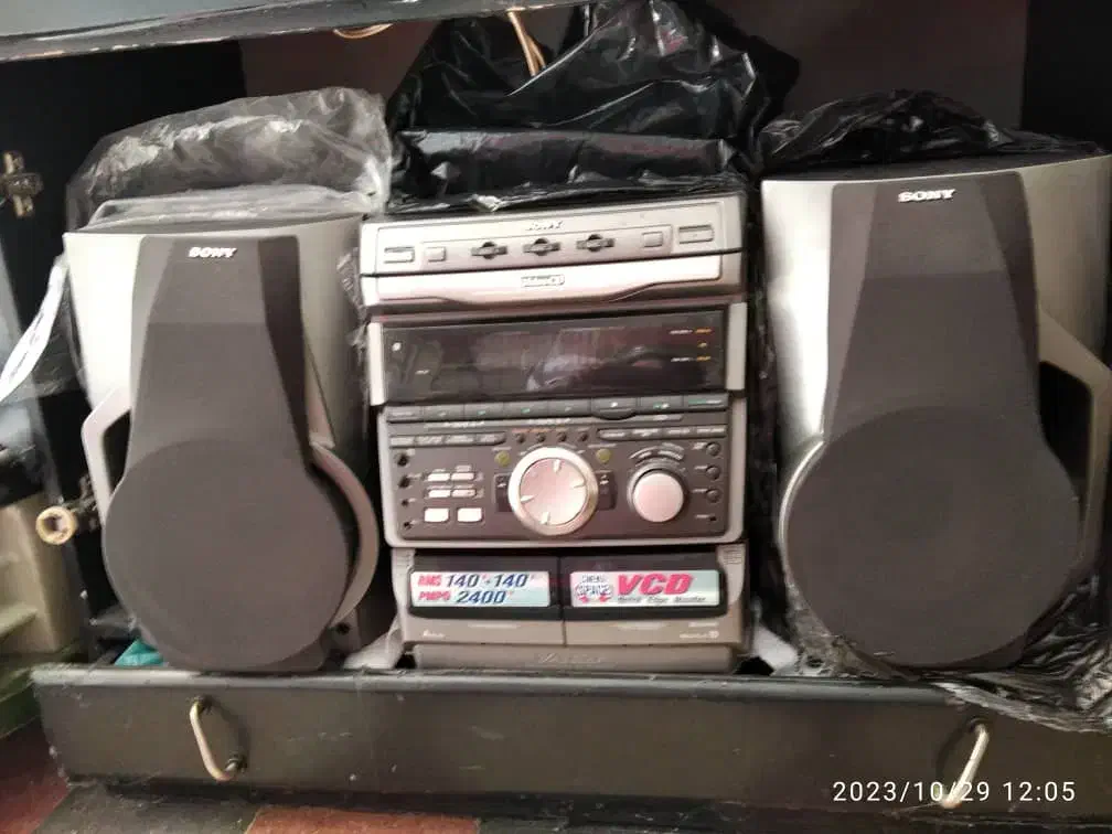 رادیو ضبط سی دی خور اصل ژاپن همراه دوباند|سیستم صوتی خانگی|کازرون, |دیوار