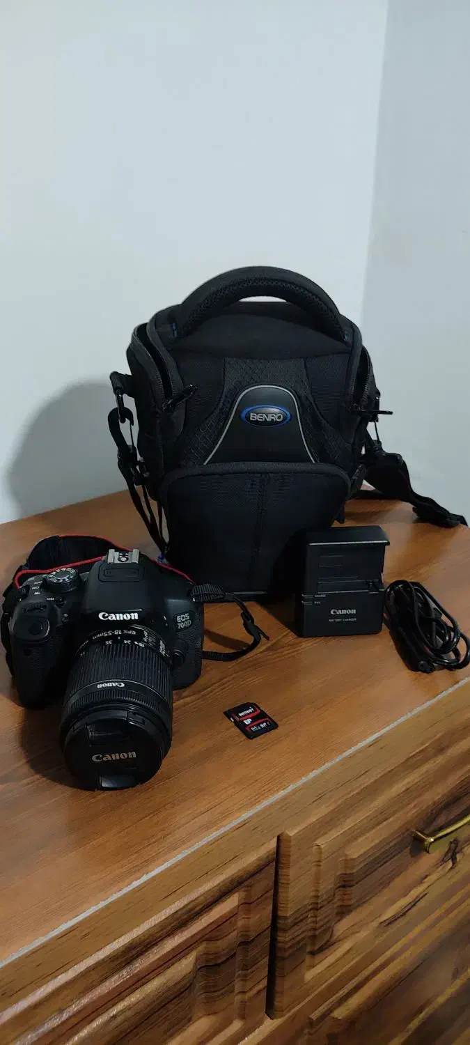 دوربین کنون 700d|دوربین عکاسی و فیلم‌برداری|رشت, کوی مهر|دیوار