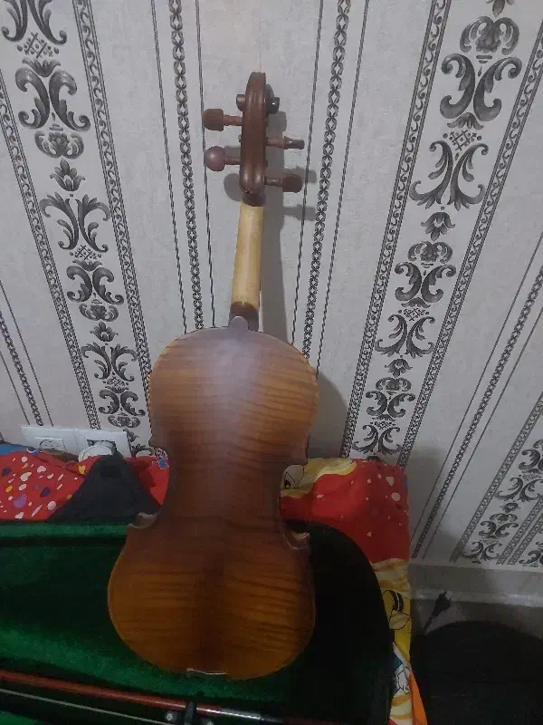 ویالون  کاملا سلامت|ویولن|تهران, جمهوری|دیوار