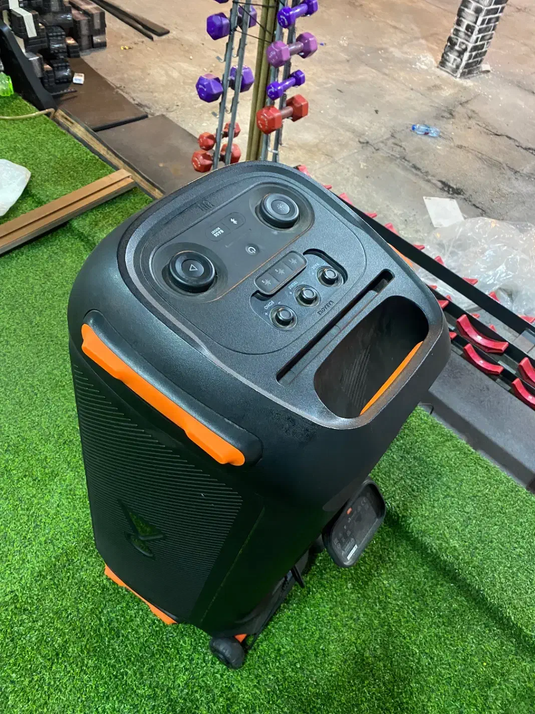 Jbl 710در حد نو کاملا سالم قدرت صدا فوق العاده|سیستم صوتی خانگی|آمل, |دیوار