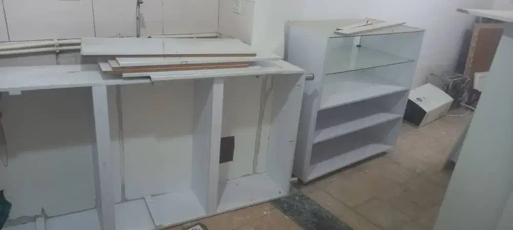 کمد|جاکفشی، کمد، دراور|ایلام, |دیوار