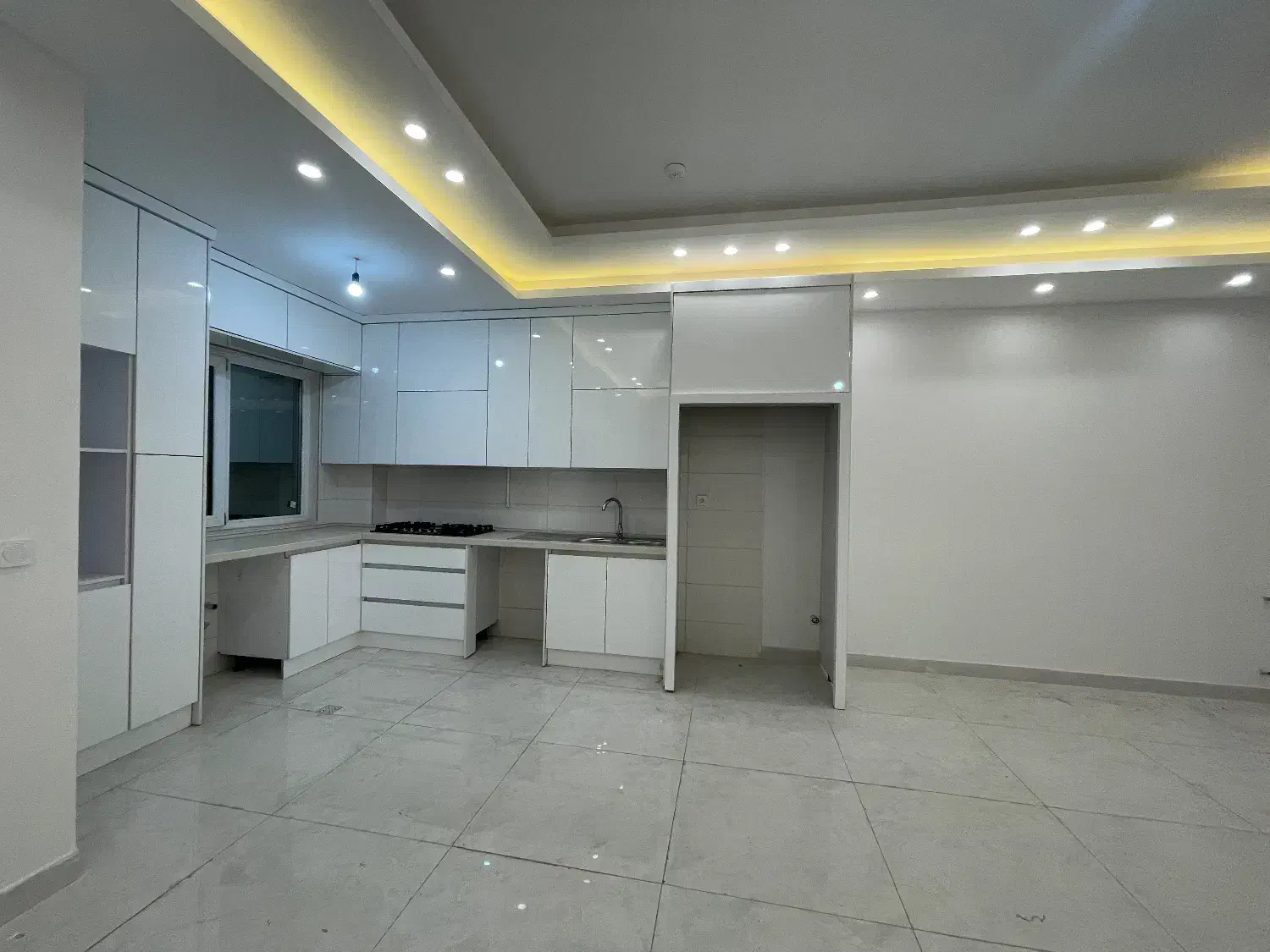 فروش وتهاتر واحد ۱۱۵متری نوساز تجهیز شده آپادانا|فروش آپارتمان|گرگان, |دیوار