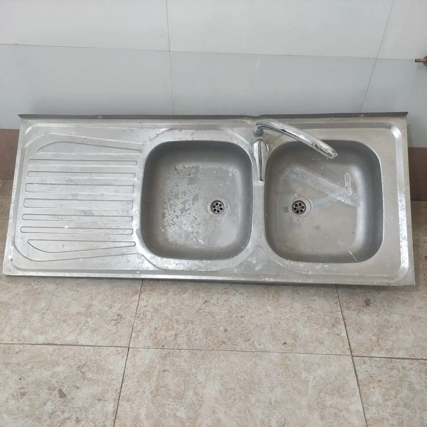 سینک دولگن در حد نو|لوازم سرویس بهداشتی|خوی, |دیوار