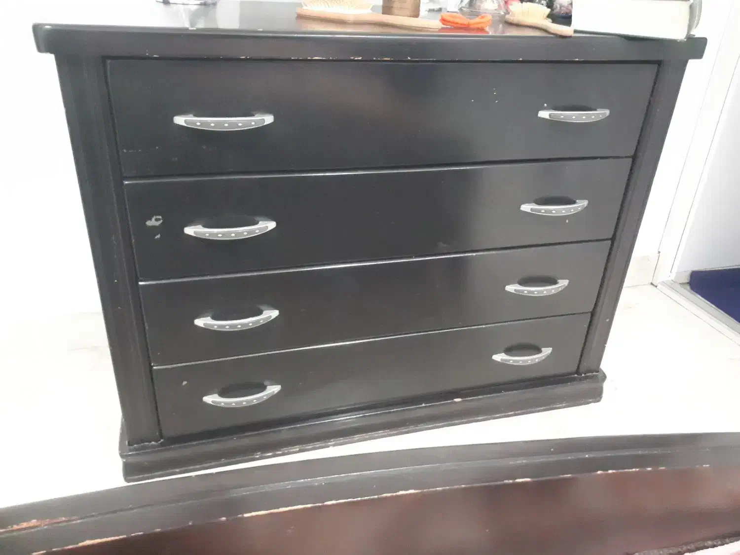 فروش تخته خواب و تشک و دو عدد کشویی بغل تخت خواب|تخت و سرویس خواب|ساوه, |دیوار