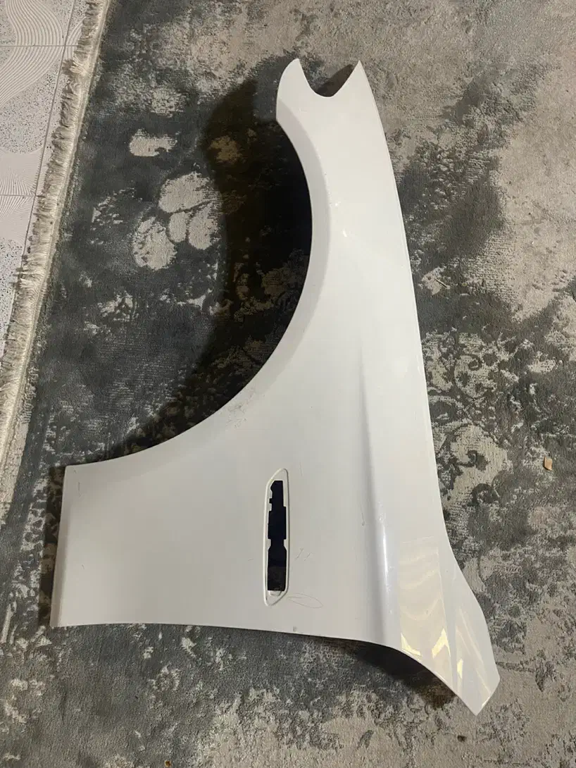 گلکیر و درب بی ام دبلیو F10|قطعات یدکی و لوازم جانبی|فردیس, فردیس|دیوار