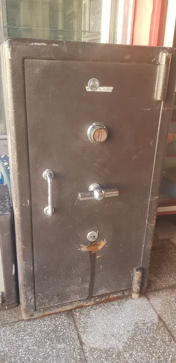 گاوصندوق کاوه اصل|ابزارآلات|اشکذر, |دیوار