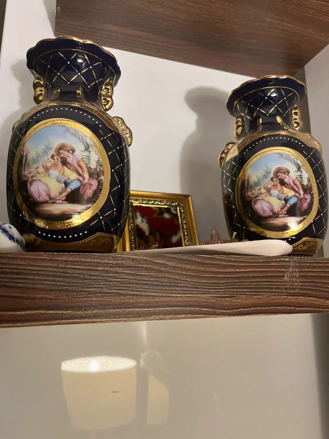 گلدان|ظروف سرو و پذیرایی|اصفهان, خانه اصفهان|دیوار