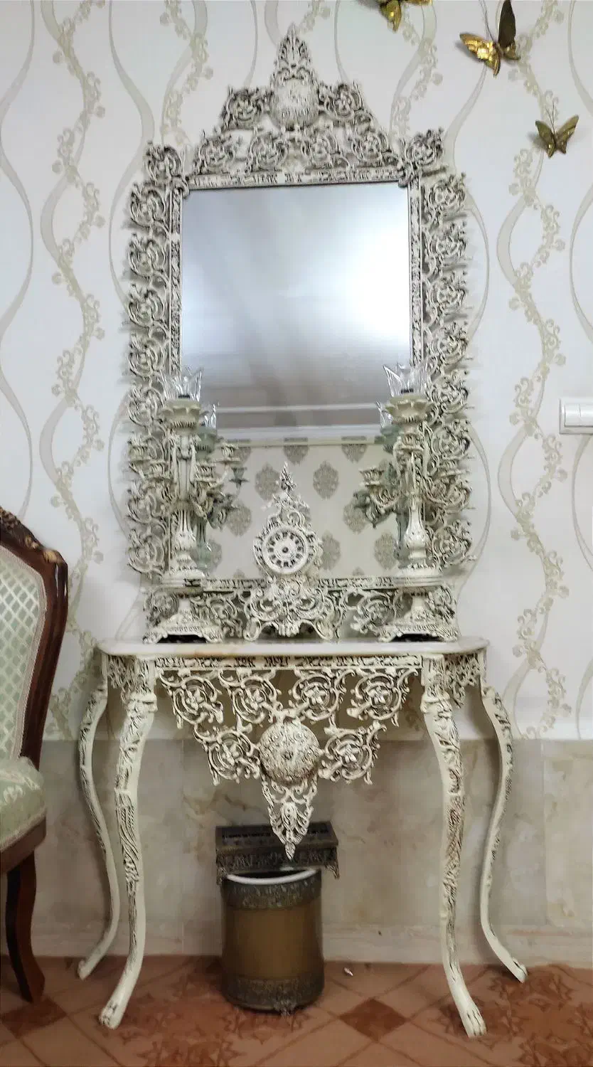 آیینه و شمعدان|آینه|تبریز, |دیوار