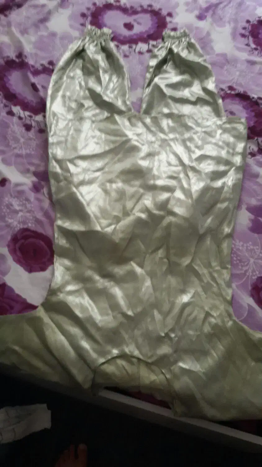 پاپوش و زیرپوش لباس کوردی با کمربند|لباس|صحنه, |دیوار