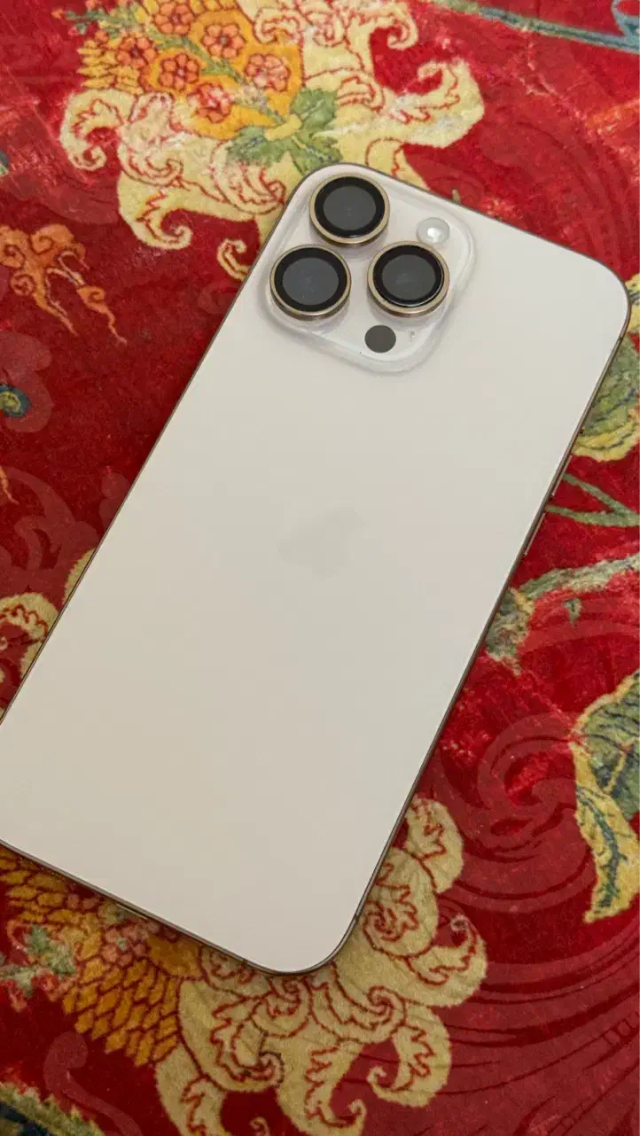 iphone 16 promax|موبایل|شیراز, آبیاری|دیوار