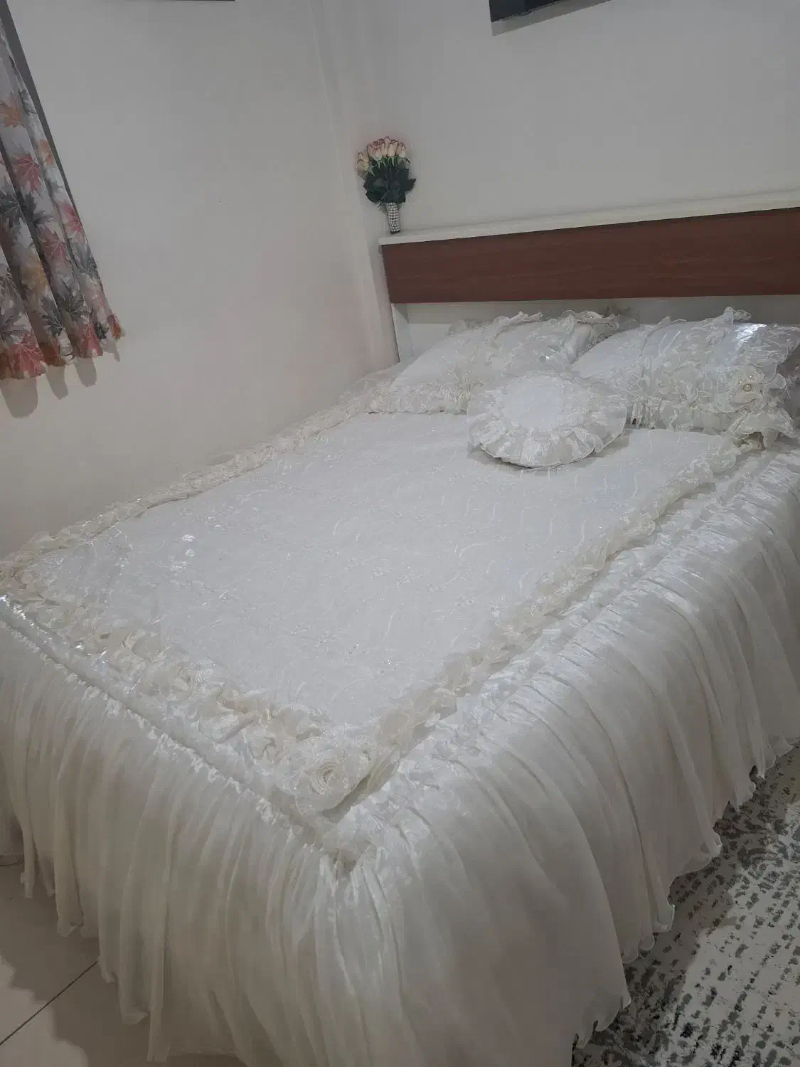 روتختی ۲نفره به همراه ۲بالش و یک کوسن گرد|سرویس روتختی|پاکدشت, پاکدشت (مامازند)|دیوار