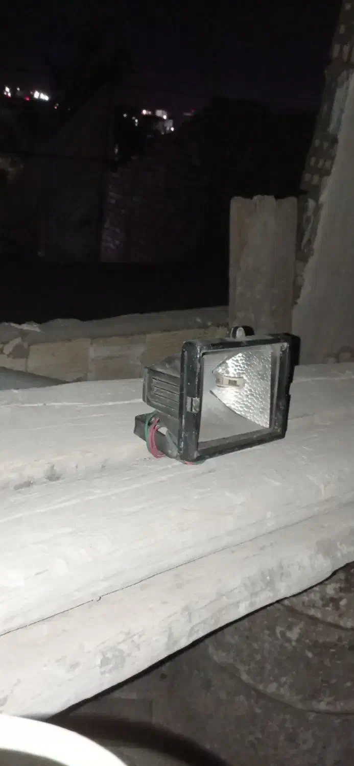 قاب کامل پروژکتور|تلویزیون و پروژکتور|تربتحیدریه, رضاشهر|دیوار