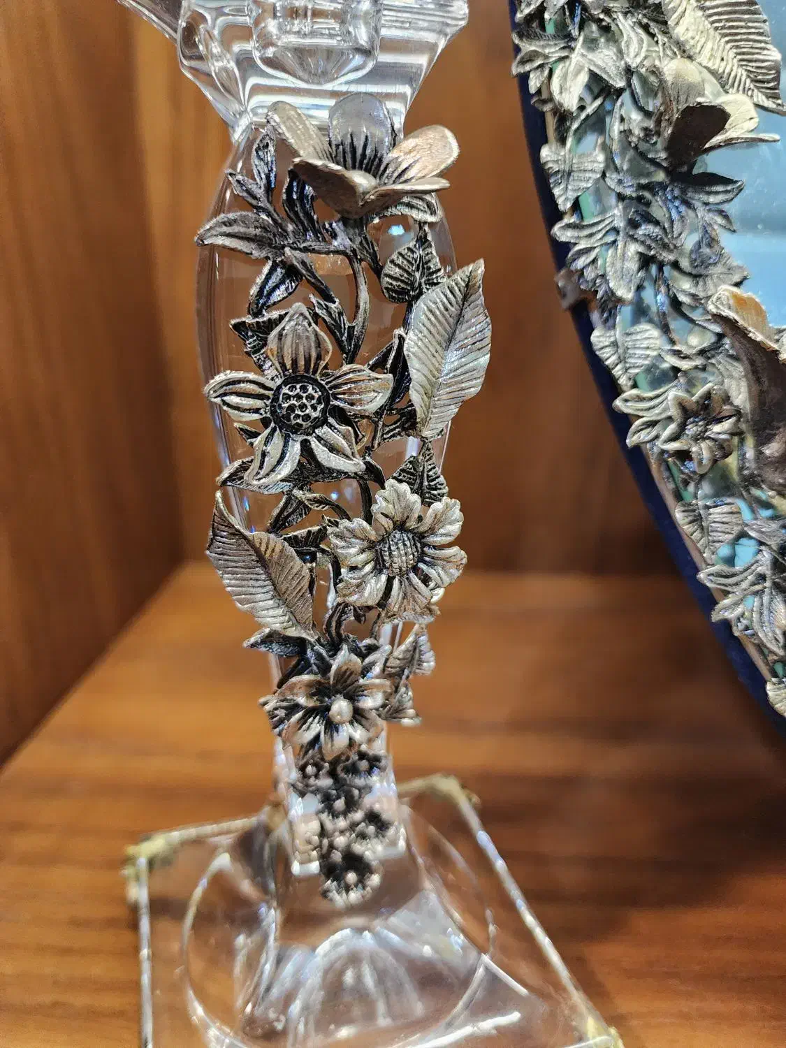 آینه و شمعدان نقره ۹۲۵ دست ساز برند طلاسازان|کلکسیون اشیاء عتیقه|تهران, شهرک امید|دیوار