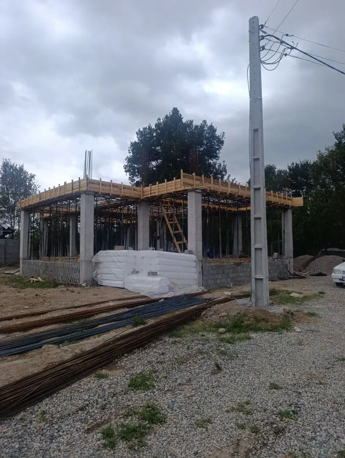 گروه پیمان کاری ایمن سازان گیل|خدمات پیشه و مهارت|رشت, گلسار|دیوار