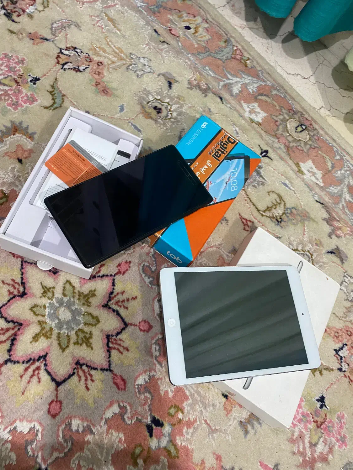 دوتا تبلت اپل و  لنووا|تبلت|تهران, امیریه|دیوار