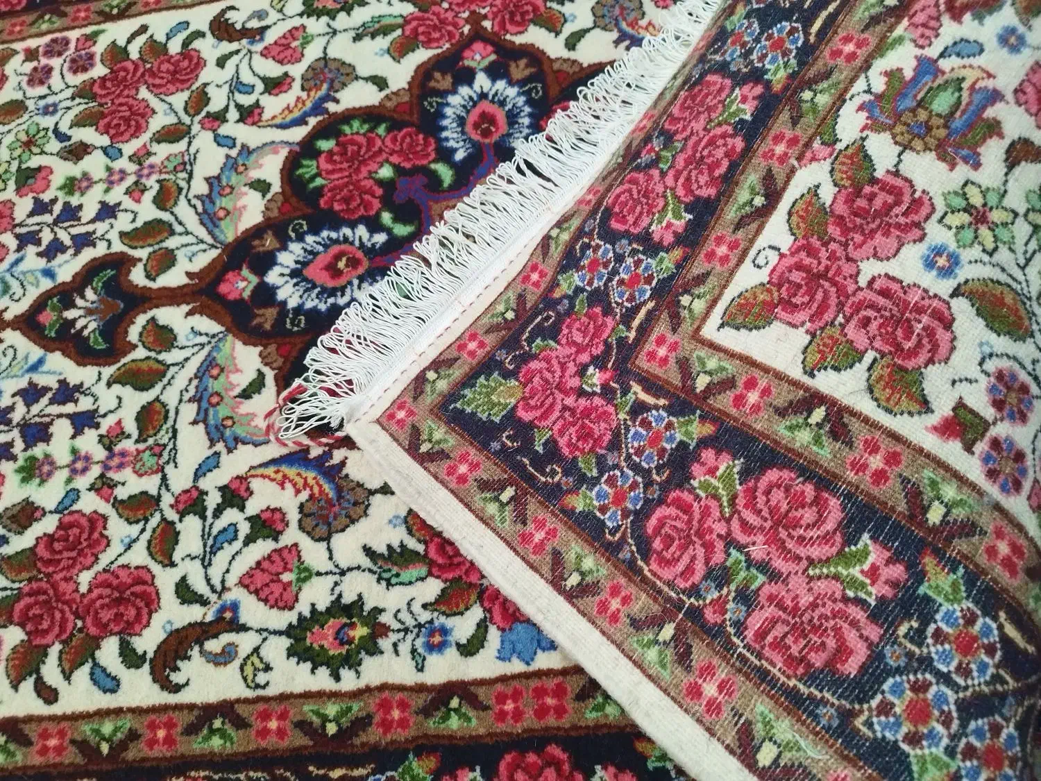 فرش دستباف گلسرخ|فرش|سنقر, |دیوار