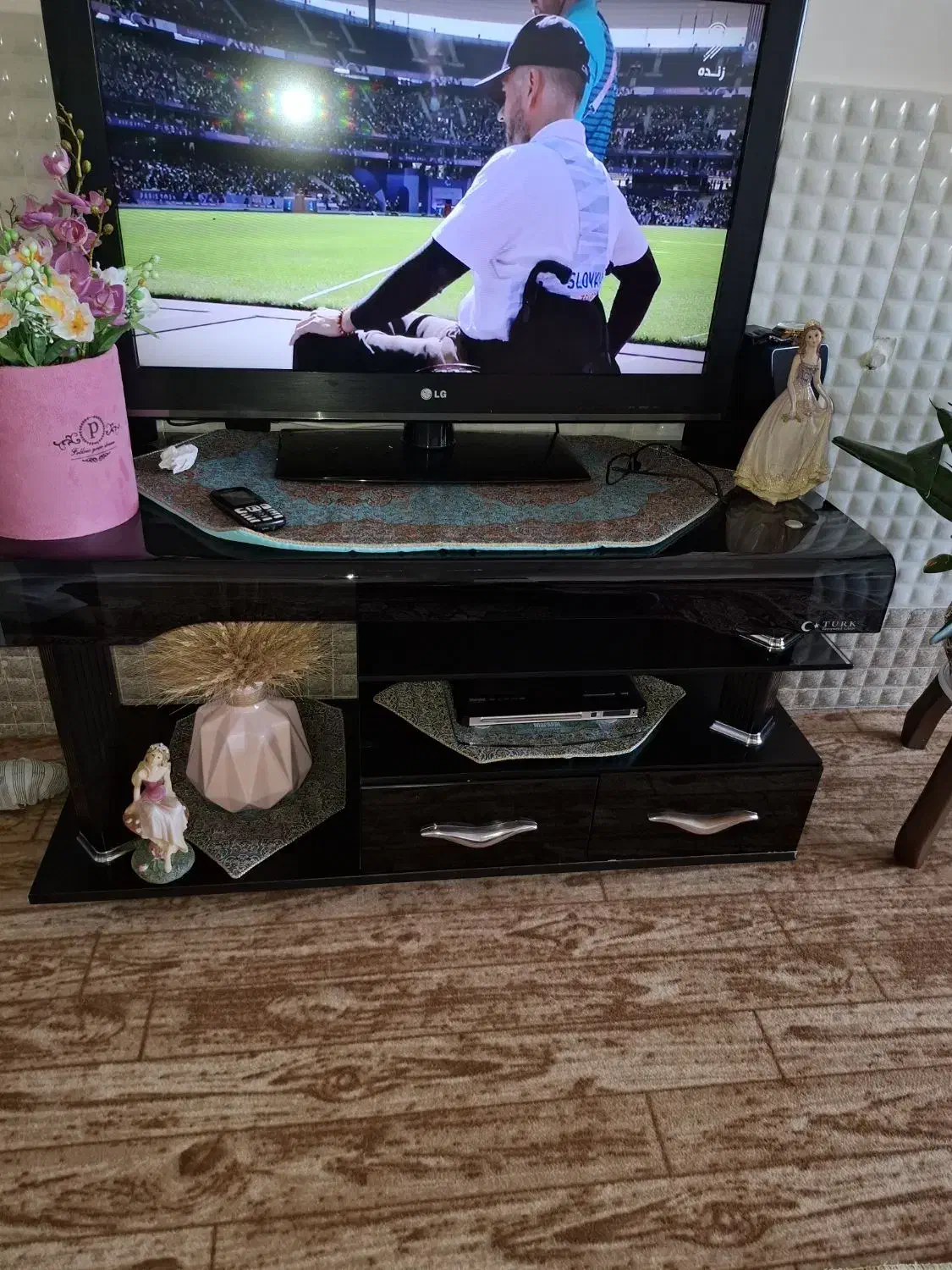 تلویزیون|تلویزیون و پروژکتور|مراغه, |دیوار