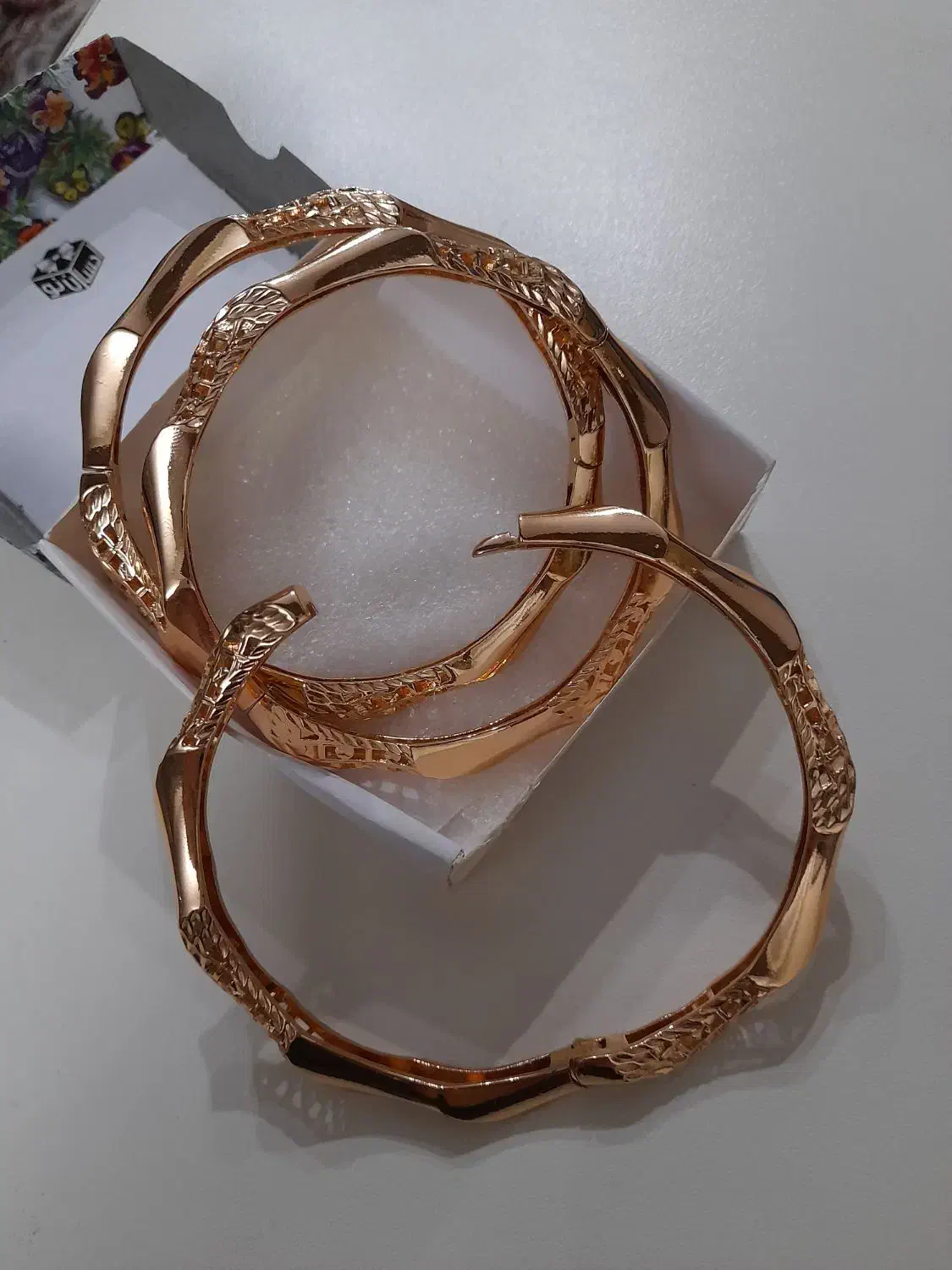 النگو نو|بدلیجات|باسمنج, |دیوار