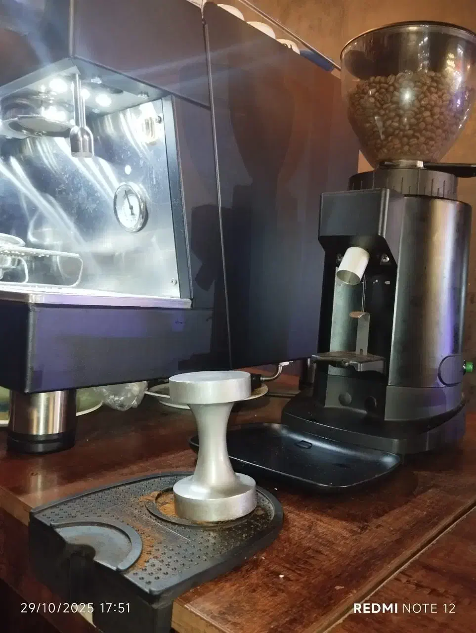 قهوه ساز صنعتی|کافیشاپ و رستوران|اندیشه, اندیشه فاز ۳|دیوار