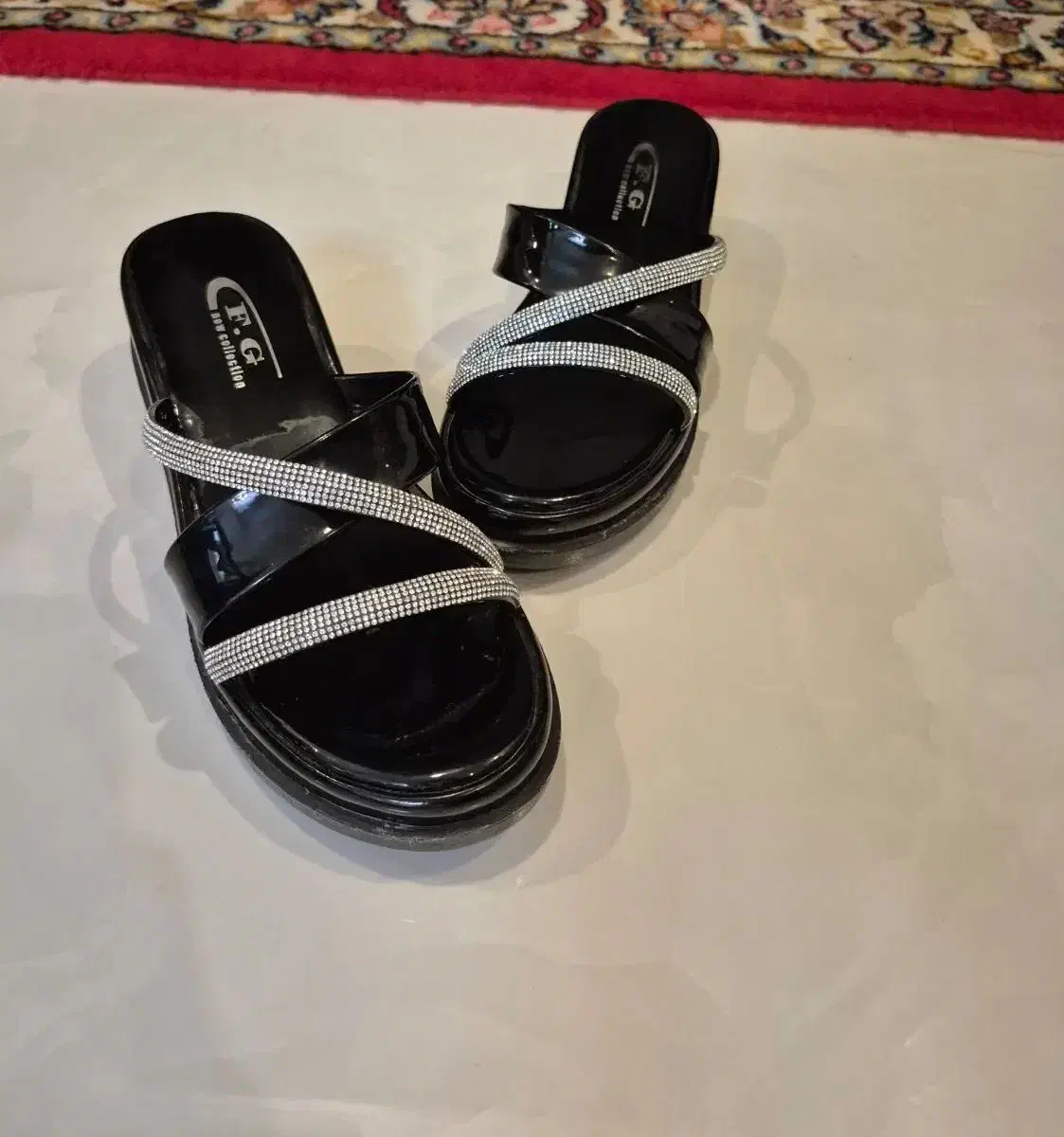 دمپایی شیک و مجلسی|کیف، کفش، کمربند|اراک, |دیوار