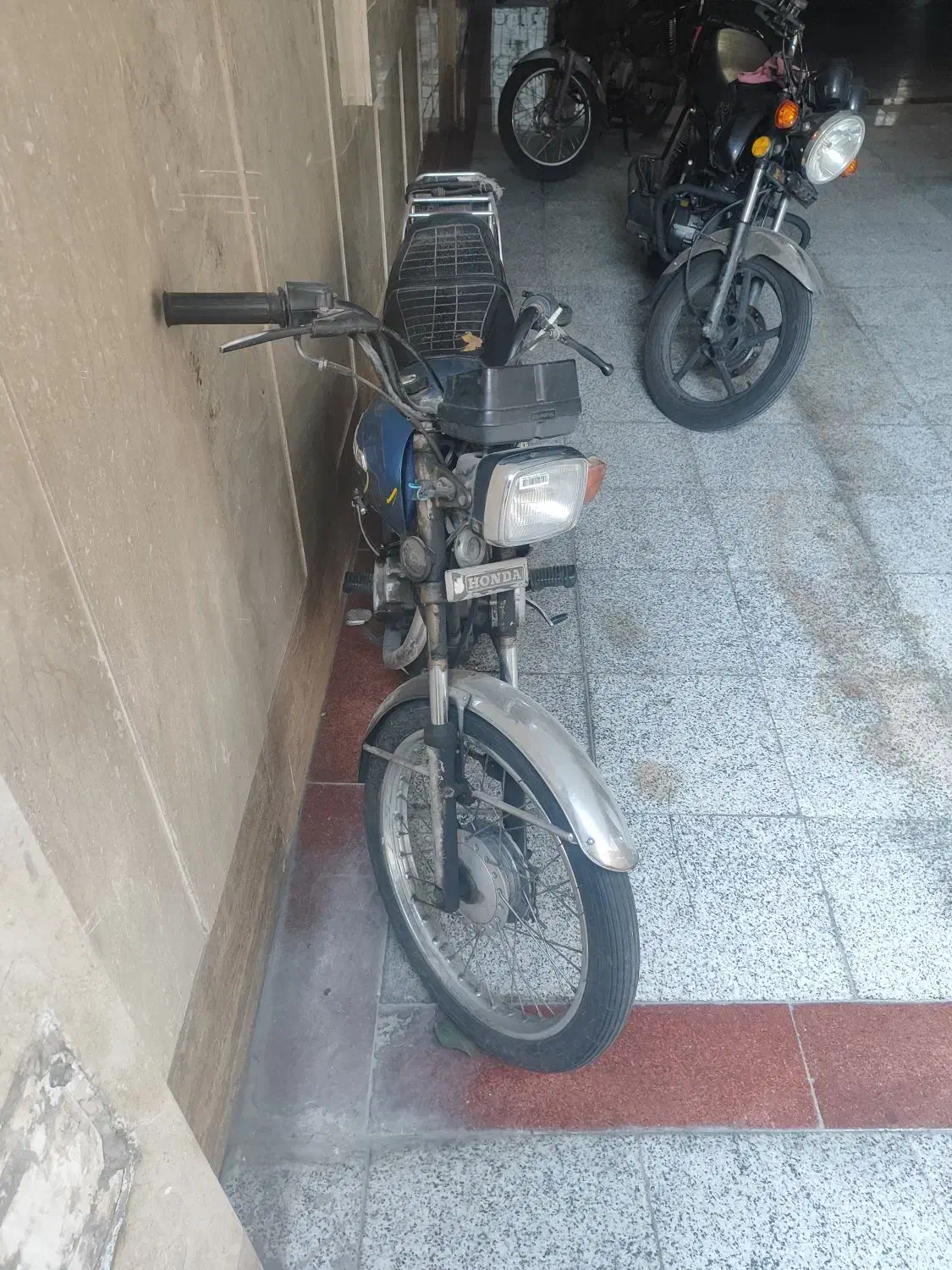 رهرو ۹۳، سری A1، ترقه|موتورسیکلت|تهران, امیریه|دیوار