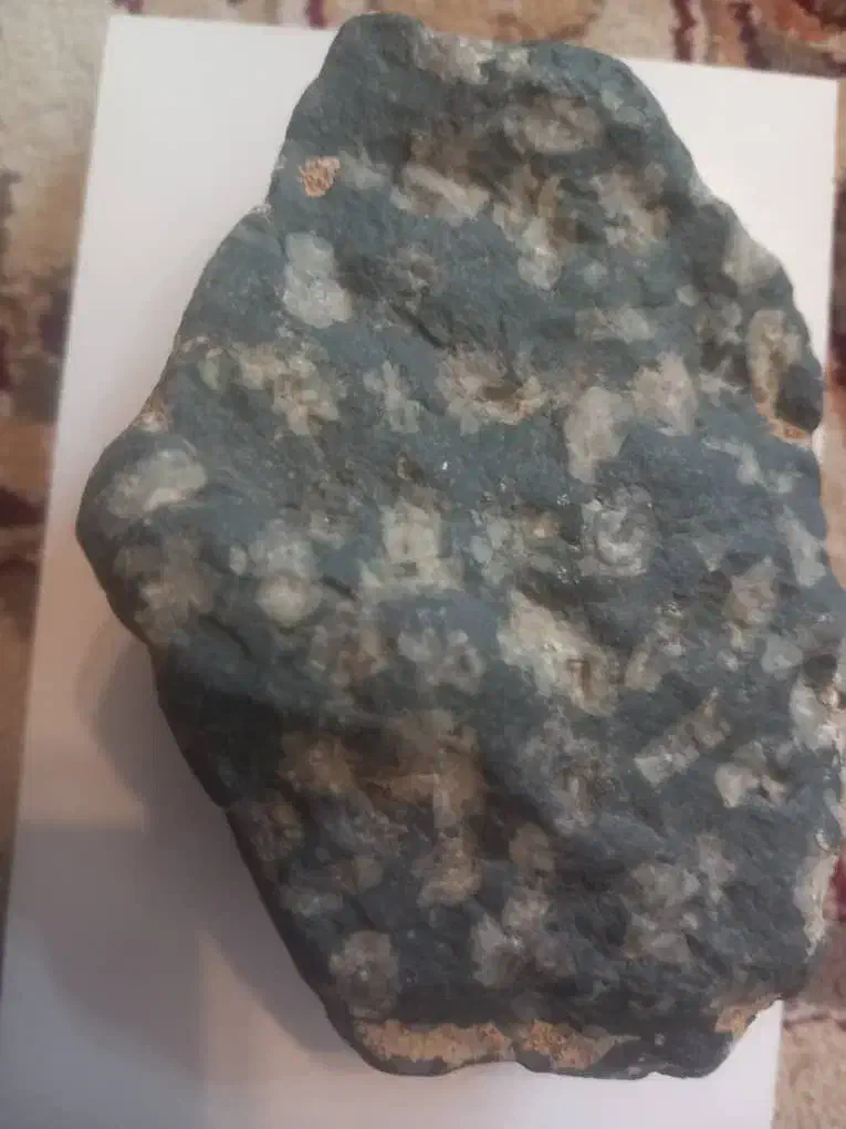 شهاب سنگ|کلکسیون اشیاء عتیقه|نجف‌آباد, شهدای غربی|دیوار