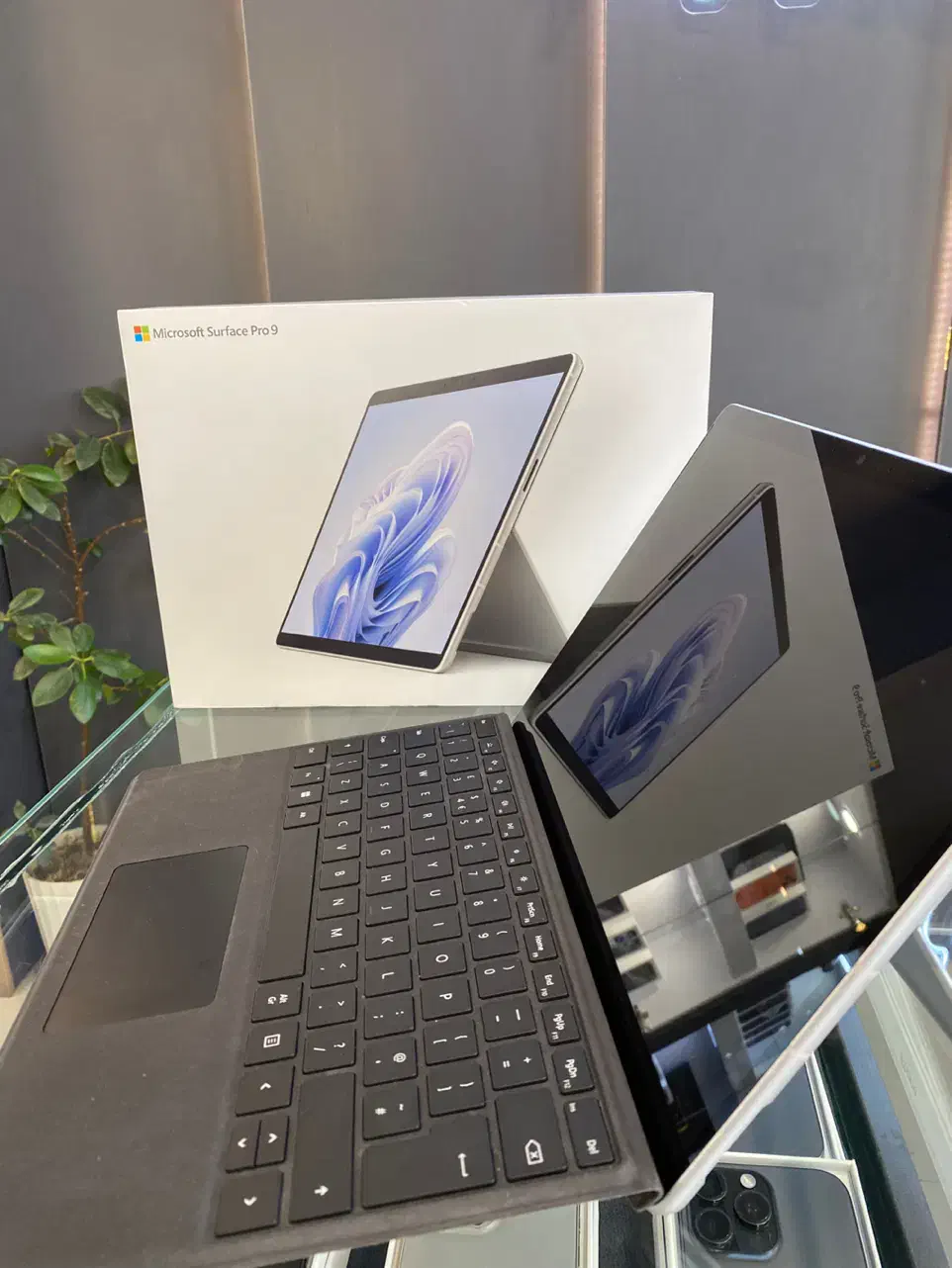 surface pro 9 SQ3|رایانه همراه|شیراز, عفیف‌آباد|دیوار