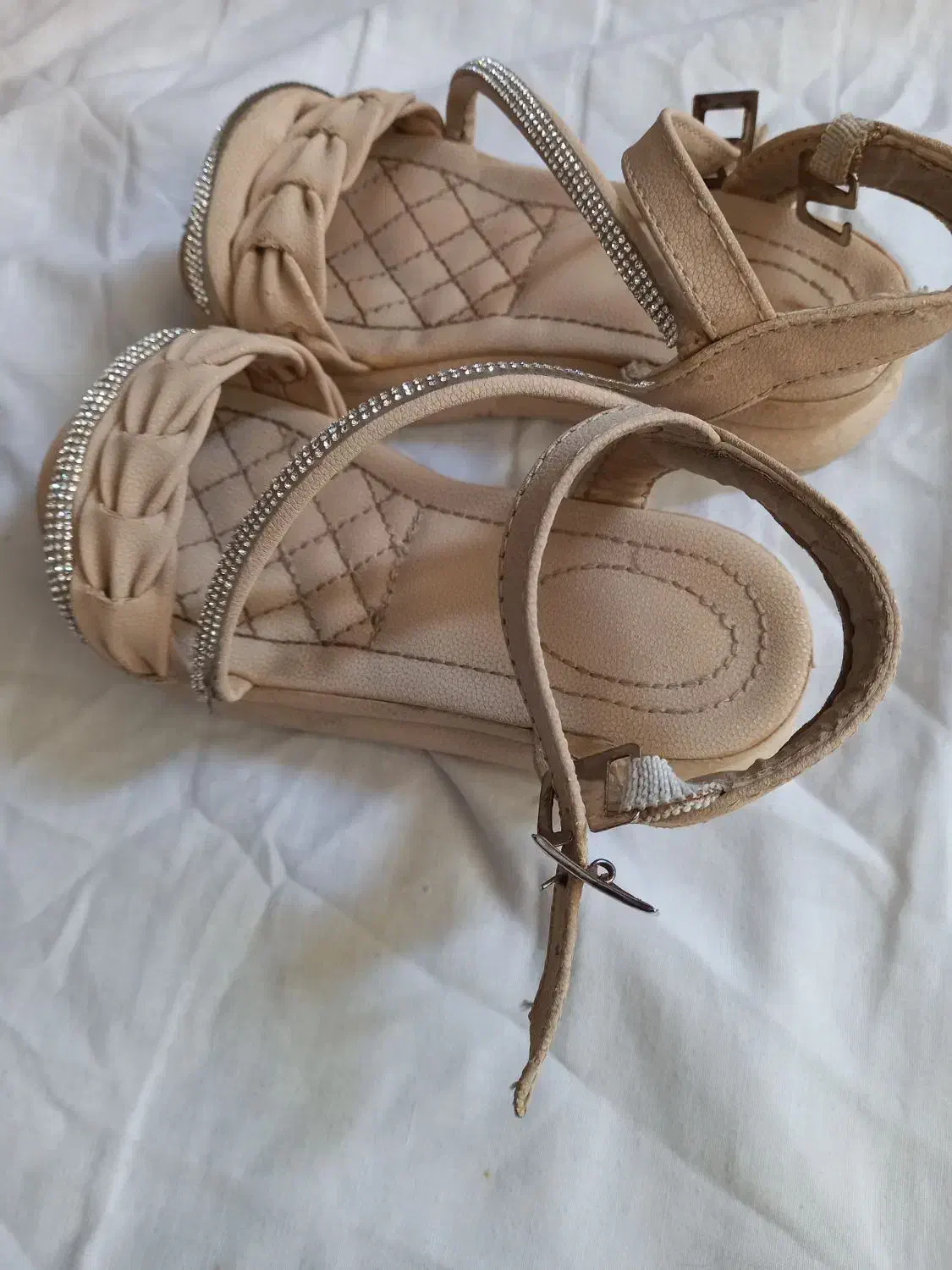 صندل دخترانه|کفش و لباس بچه|نورآباد, |دیوار