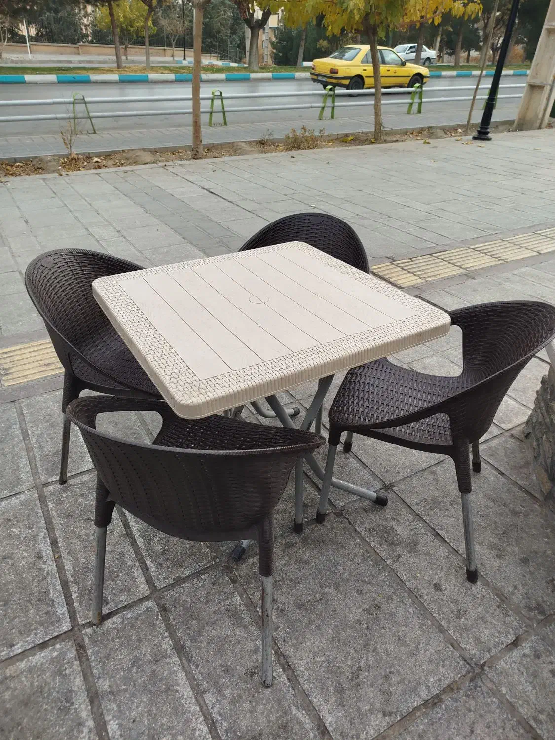 میز و صندلی ناصر|مبلمان اداری|همدان, |دیوار