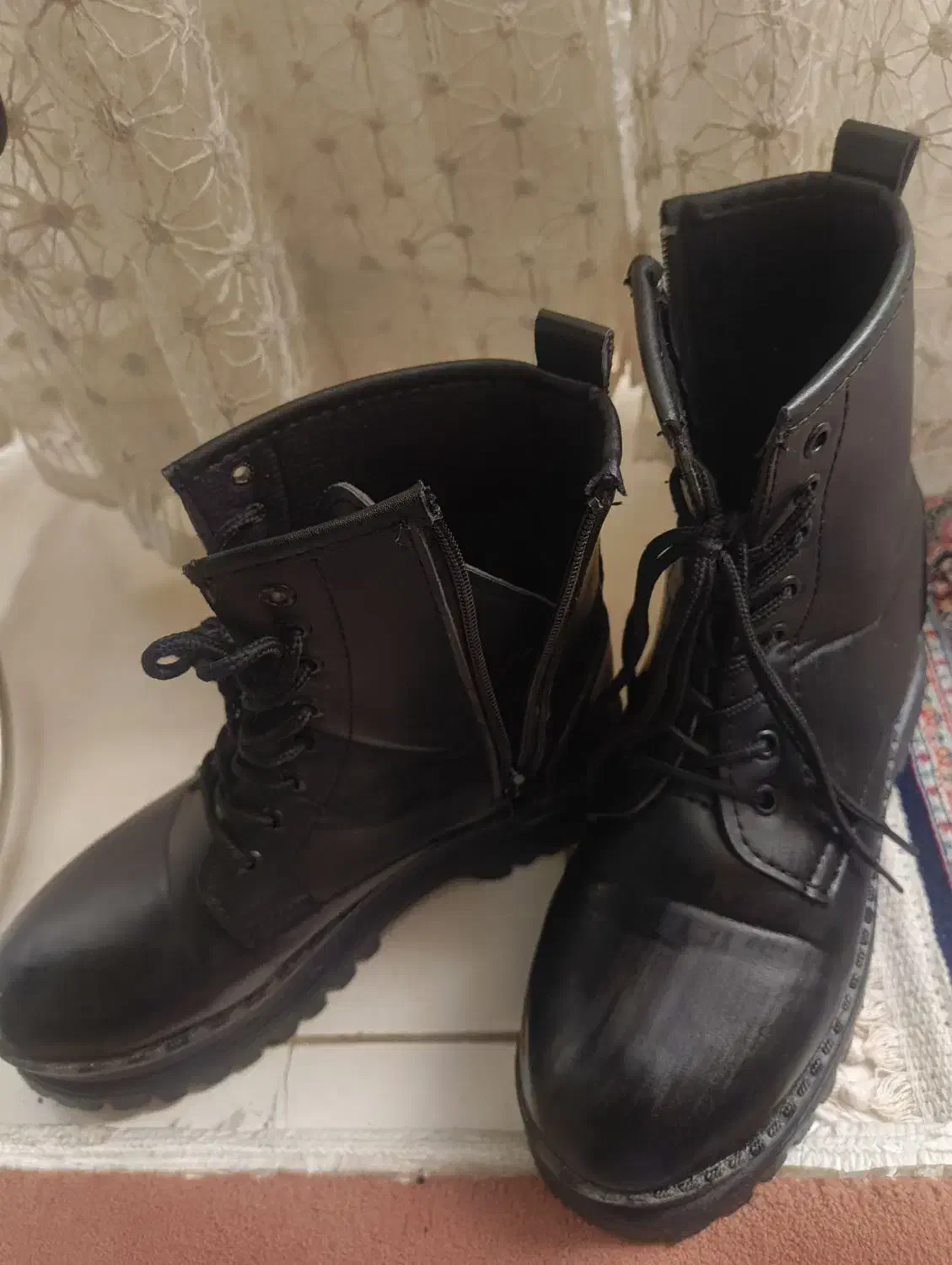 پوتین|کیف، کفش، کمربند|اردبیل, |دیوار